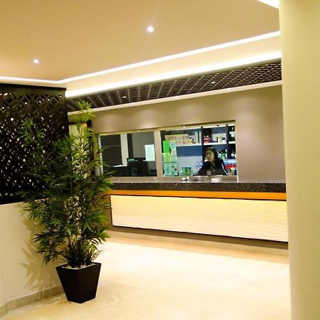 Hotel Gin Meksika Dış mekan fotoğraf